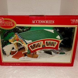 Vtg 1998 DICKENS COLLECTABLES Porcelain Covered Bridge 433-1294